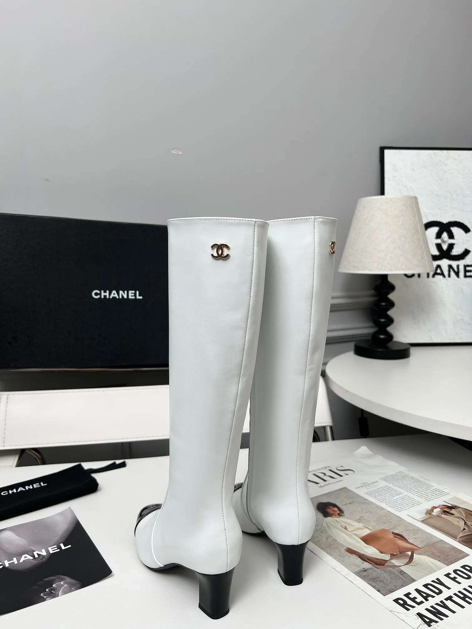 👟👟Ex-factory price 700👟👟 Genuine leather sole +30 Chanel/Chanel double C high-heeled fashion boots, fabric: Xiaoxiang special cowhide:, lining: sheepskin; color: black, white; apricot; code number: 5-40 (customized 41, non-refundable), 16-inch high boots